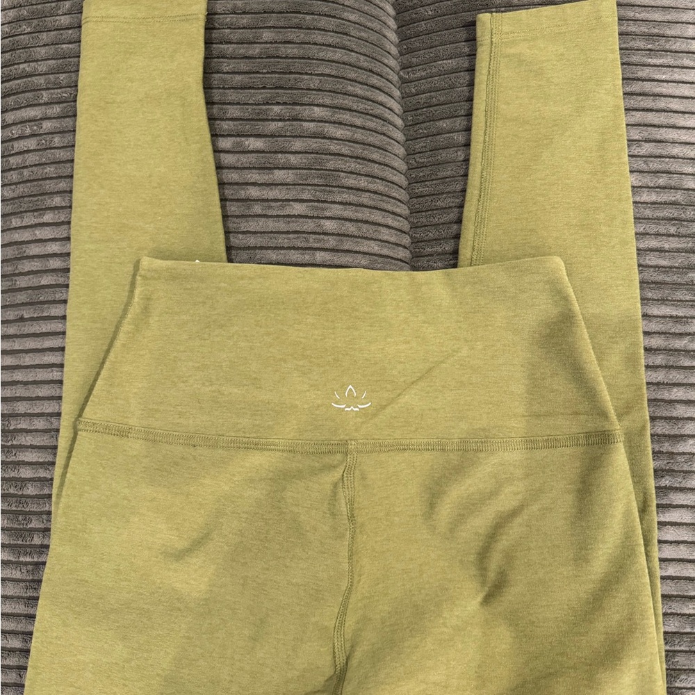 Green beyond yoga caught in the midi leggings